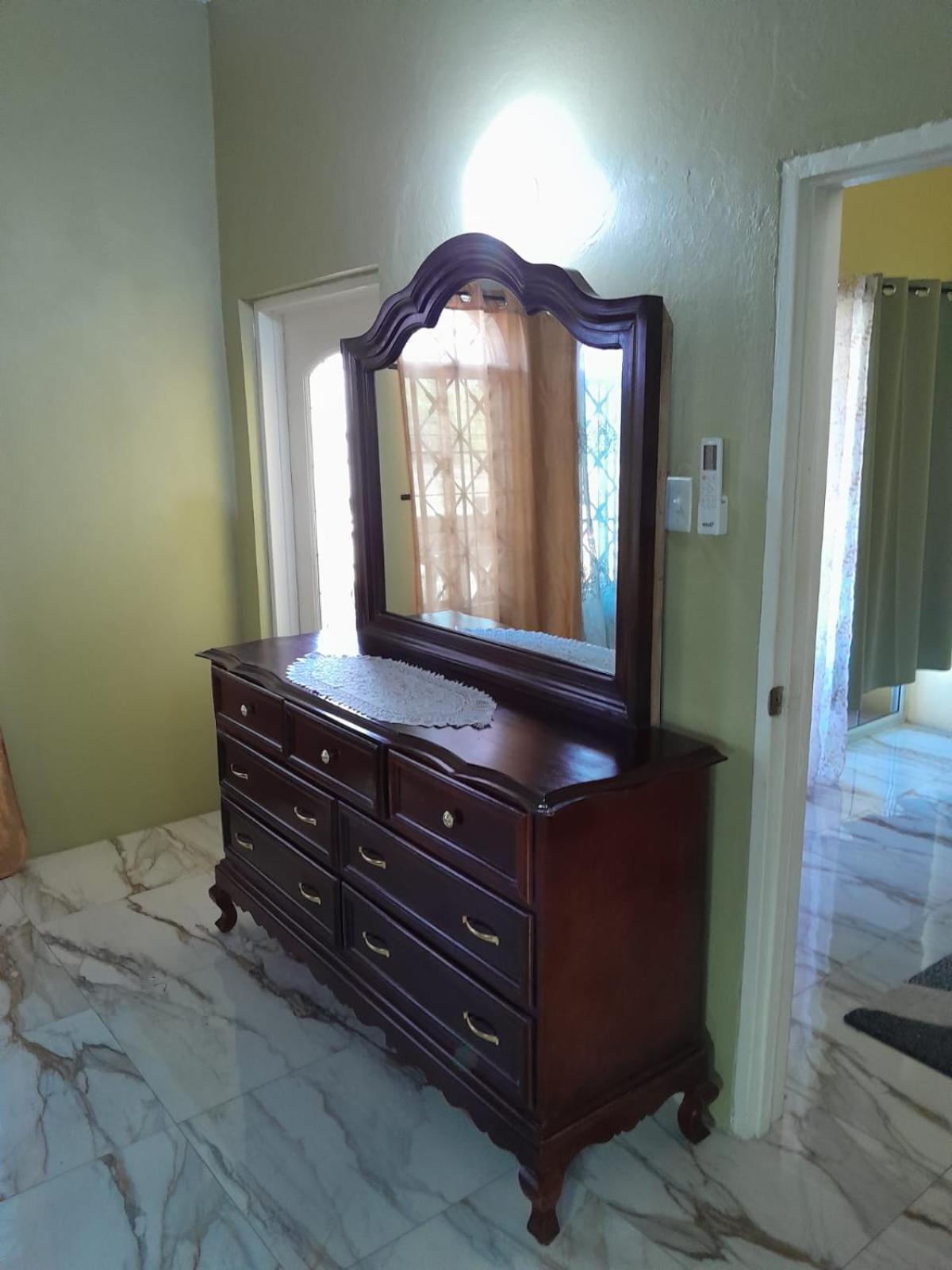 Jamaica Oasis Suite Portmore Eksteriør billede
